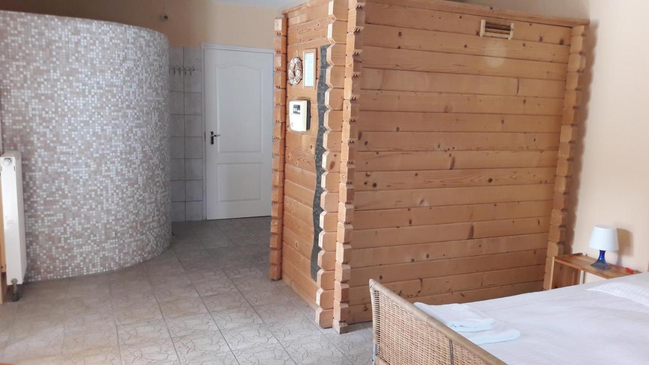 Szalay Villa Veszprém Eksteriør billede