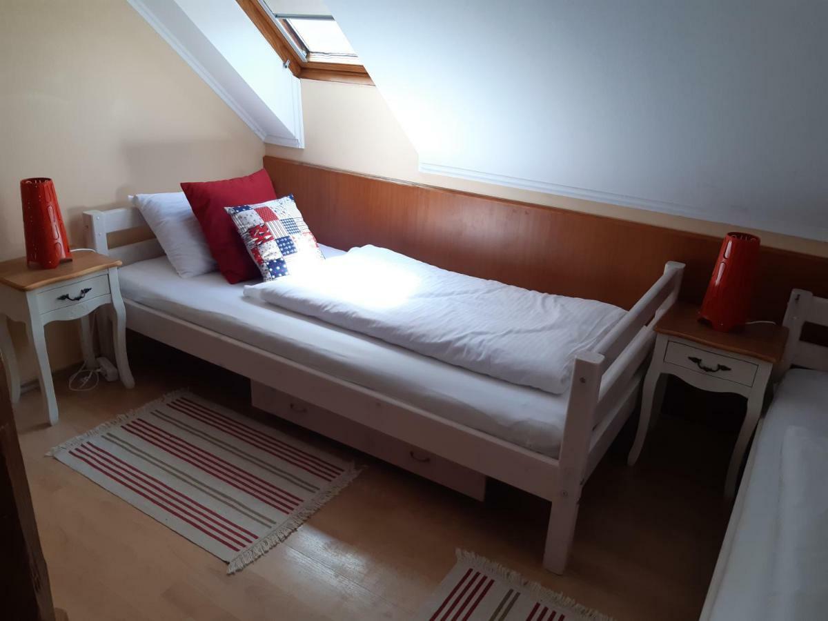 Szalay Villa Veszprém Eksteriør billede