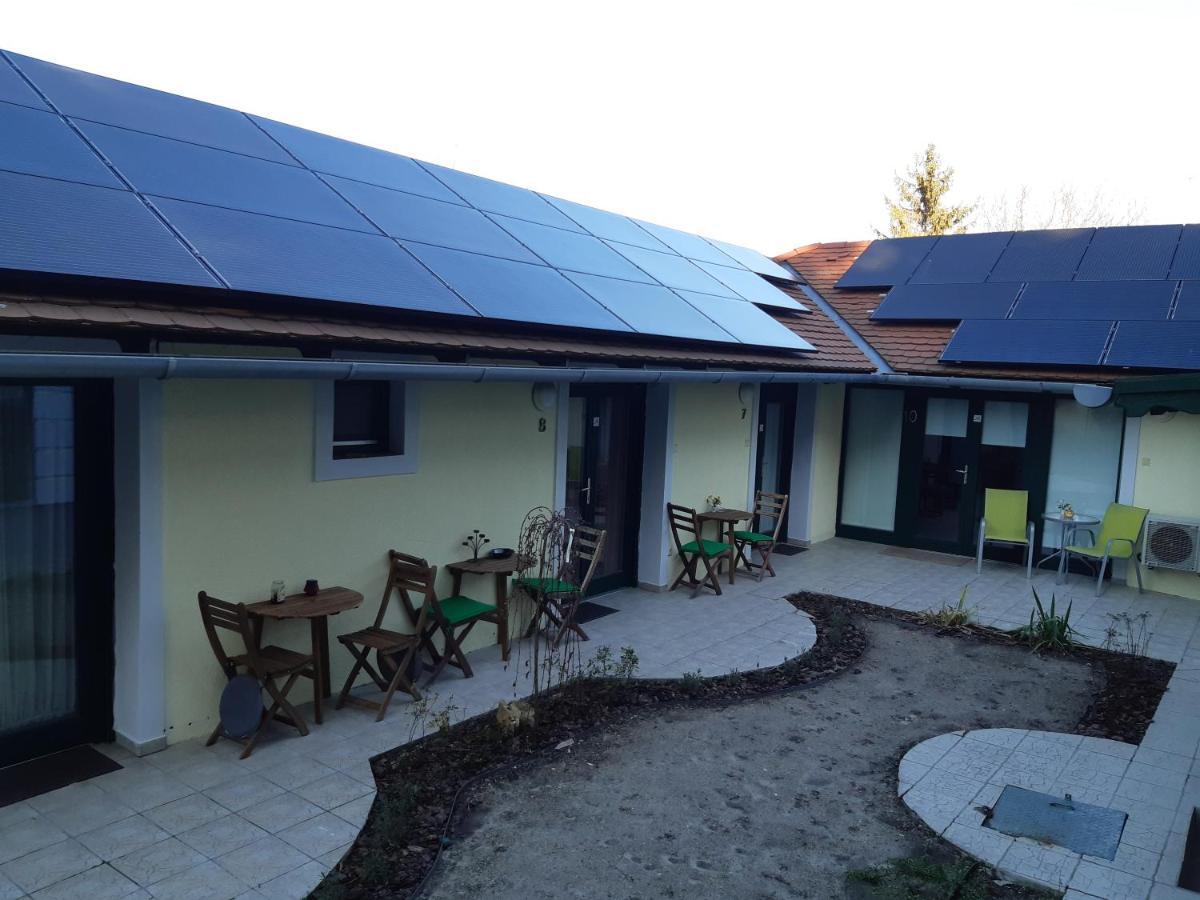 Szalay Villa Veszprém Eksteriør billede